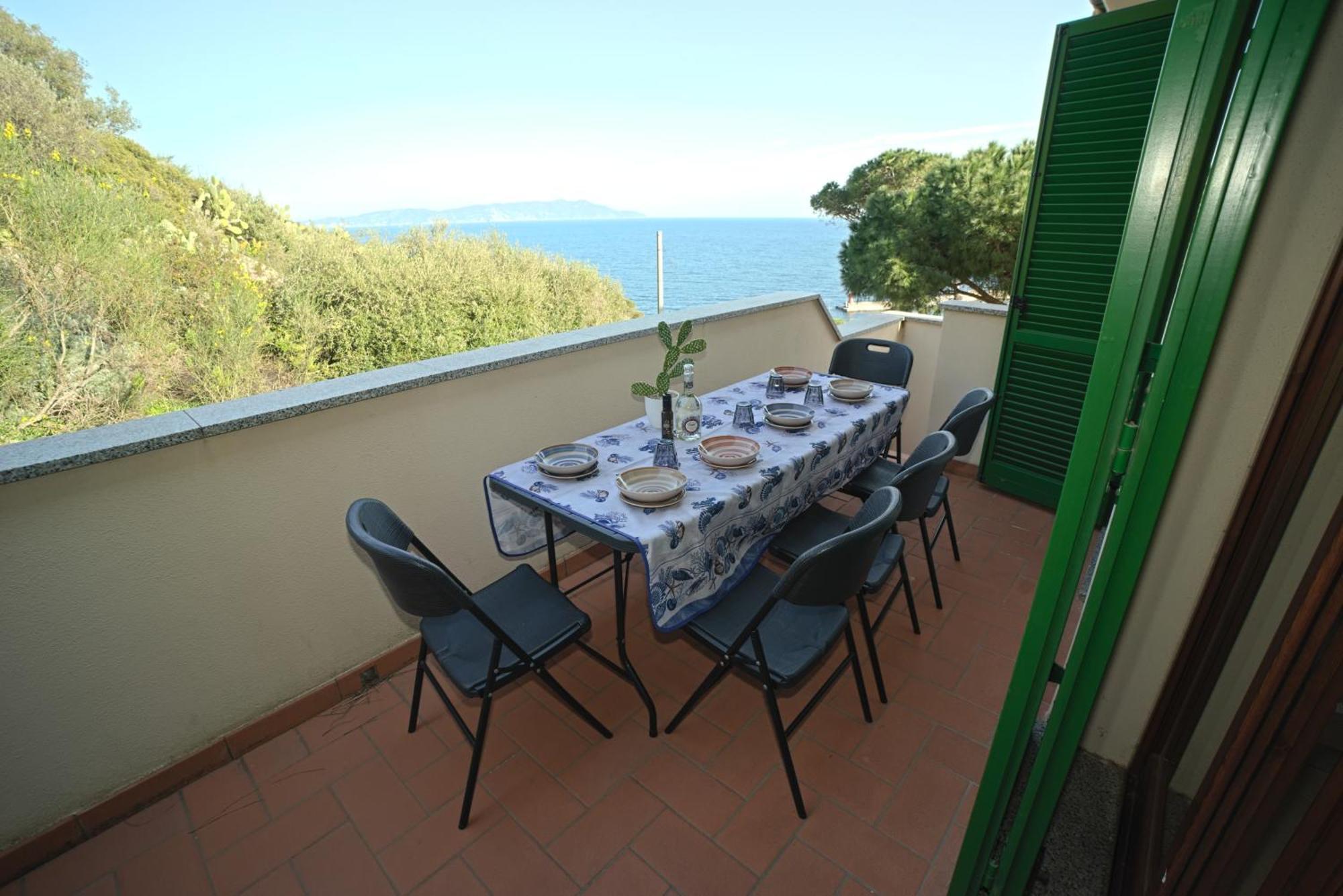 Con Vista Mare E Parcheggio